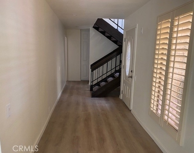 5421 S La Cienega Avenue - Photo Thumbnail 2