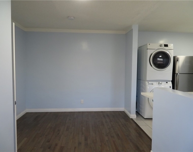 3923 S South  Normandie Avenue - Photo Thumbnail 13