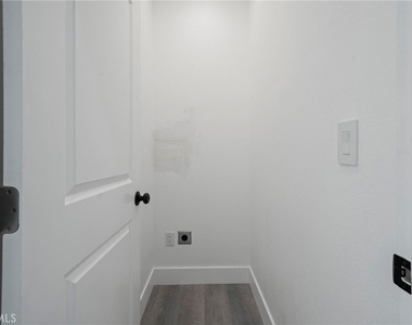 1476 Kenneth - Photo Thumbnail 43