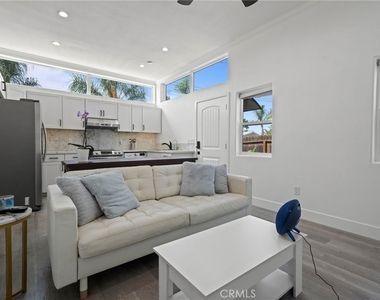 1476 Kenneth - Photo Thumbnail 6