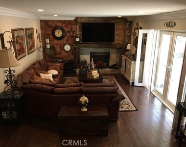 2849 N Rustic Gate - Photo Thumbnail 1