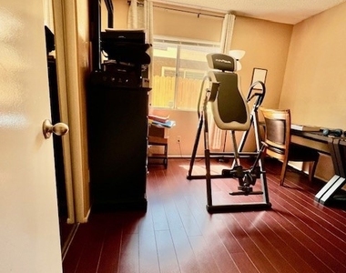1254 Scenic View St - Photo Thumbnail 21