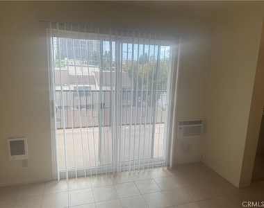 1015 N Parton - Photo Thumbnail 5