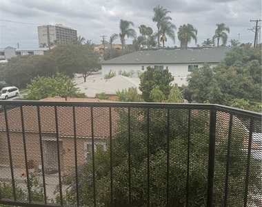 1015 N Parton - Photo Thumbnail 20