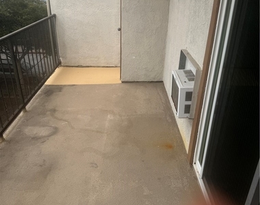 1015 N Parton - Photo Thumbnail 18