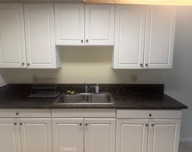 1015 N Parton - Photo Thumbnail 2
