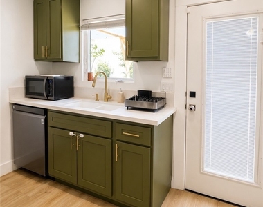 1274 S Muirfield - Photo Thumbnail 10