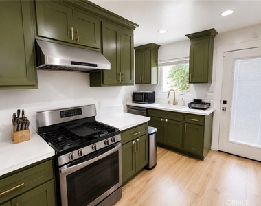 1274 S Muirfield - Photo Thumbnail 9