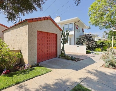 1027 Adella - Photo Thumbnail 60