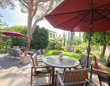 1027 Adella - Photo Thumbnail 28