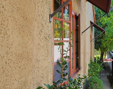 1027 Adella - Photo Thumbnail 45