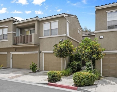 1431 Caminito Capistrano - Photo Thumbnail 2