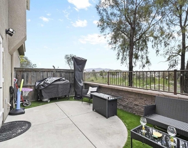1431 Caminito Capistrano - Photo Thumbnail 12