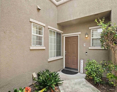 1431 Caminito Capistrano - Photo Thumbnail 4