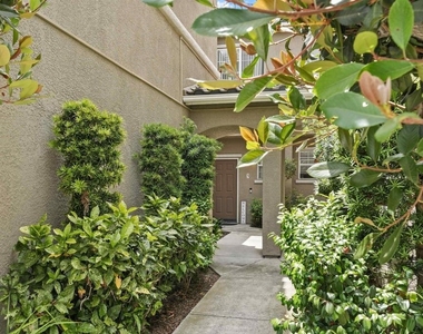 1431 Caminito Capistrano - Photo Thumbnail 3