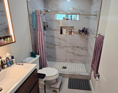 1678 Midwick Drive - Photo Thumbnail 17