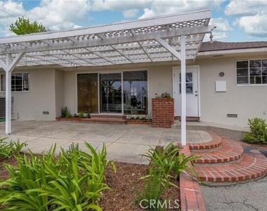 1678 Midwick Drive - Photo Thumbnail 19