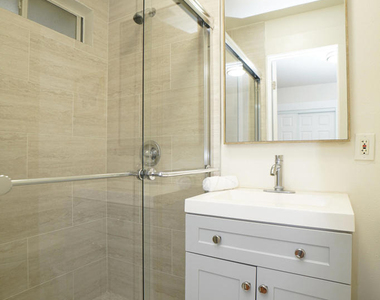 45 N Meridith Avenue - Photo Thumbnail 15
