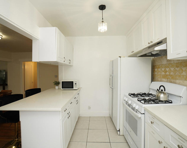 45 N Meridith Avenue - Photo Thumbnail 7