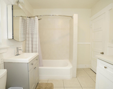 45 N Meridith Avenue - Photo Thumbnail 11