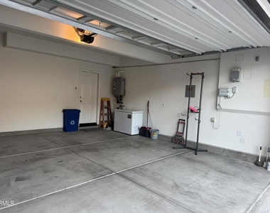 24777 Rockston Drive - Photo Thumbnail 16