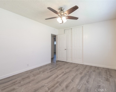 3518 W Orange Avenue - Photo Thumbnail 11