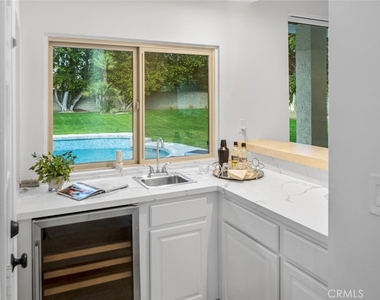 72020 Palm Crest Dr - Photo Thumbnail 9