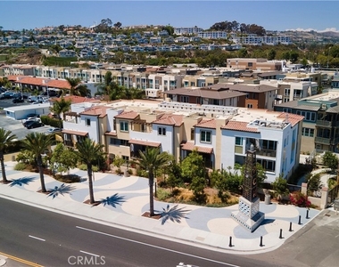 1523 Doheny - Photo Thumbnail 2