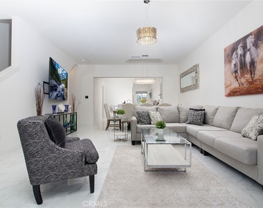 1523 Doheny - Photo Thumbnail 14