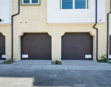 1523 Doheny - Photo Thumbnail 30