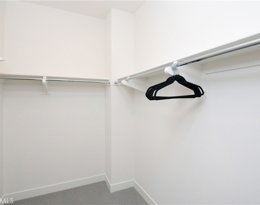 1523 Doheny - Photo Thumbnail 20