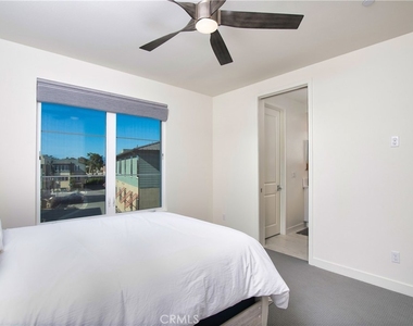 1523 Doheny - Photo Thumbnail 13