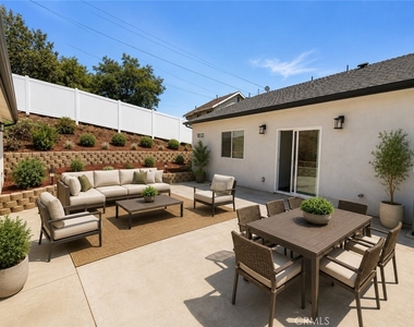 617 Acacia - Photo Thumbnail 1