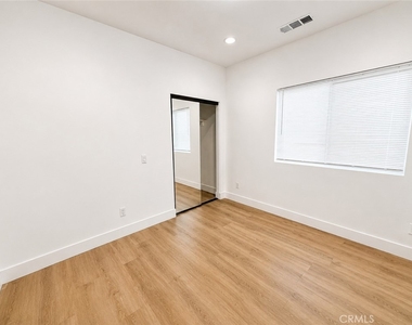 617 Acacia - Photo Thumbnail 6