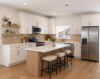 617 Acacia - Photo Thumbnail 4