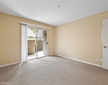 2800 Keller Drive - Photo Thumbnail 11