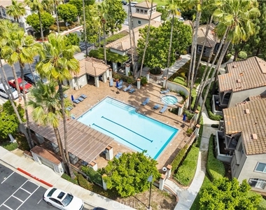 2800 Keller Drive - Photo Thumbnail 21