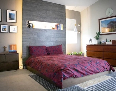 1648 Bluestone - Photo Thumbnail 9