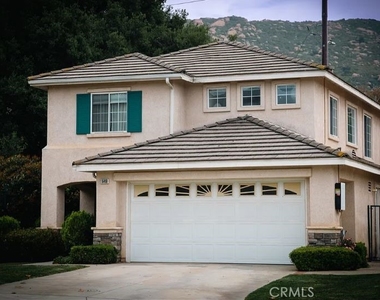 1648 Bluestone - Photo Thumbnail 1