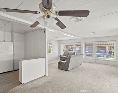 640 San Jose Drive - Photo Thumbnail 2