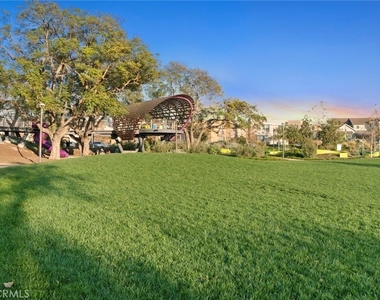 243 Cultivate - Photo Thumbnail 30