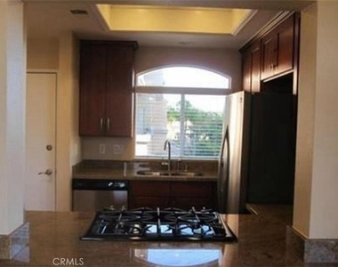 30902 Club House Drive - Photo Thumbnail 4