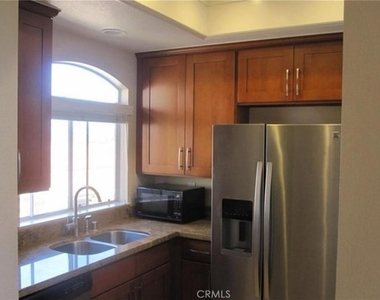 30902 Club House Drive - Photo Thumbnail 5