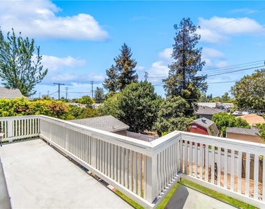 542 N Waverly Street - Photo Thumbnail 51