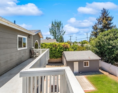542 N Waverly Street - Photo Thumbnail 52