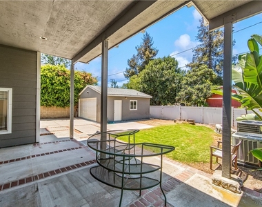 542 N Waverly Street - Photo Thumbnail 64