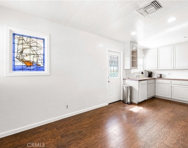 1231 E Mayfair Avenue - Photo Thumbnail 11