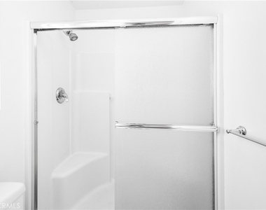 1231 E Mayfair Avenue - Photo Thumbnail 32