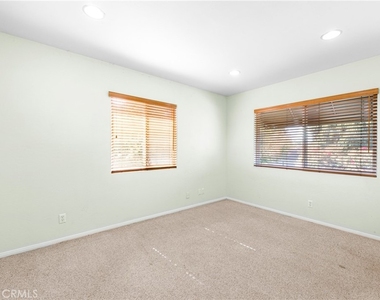 1231 E Mayfair Avenue - Photo Thumbnail 34