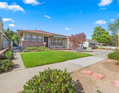 1231 E Mayfair Avenue - Photo Thumbnail 1